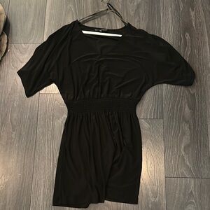 Black dress. White House black market